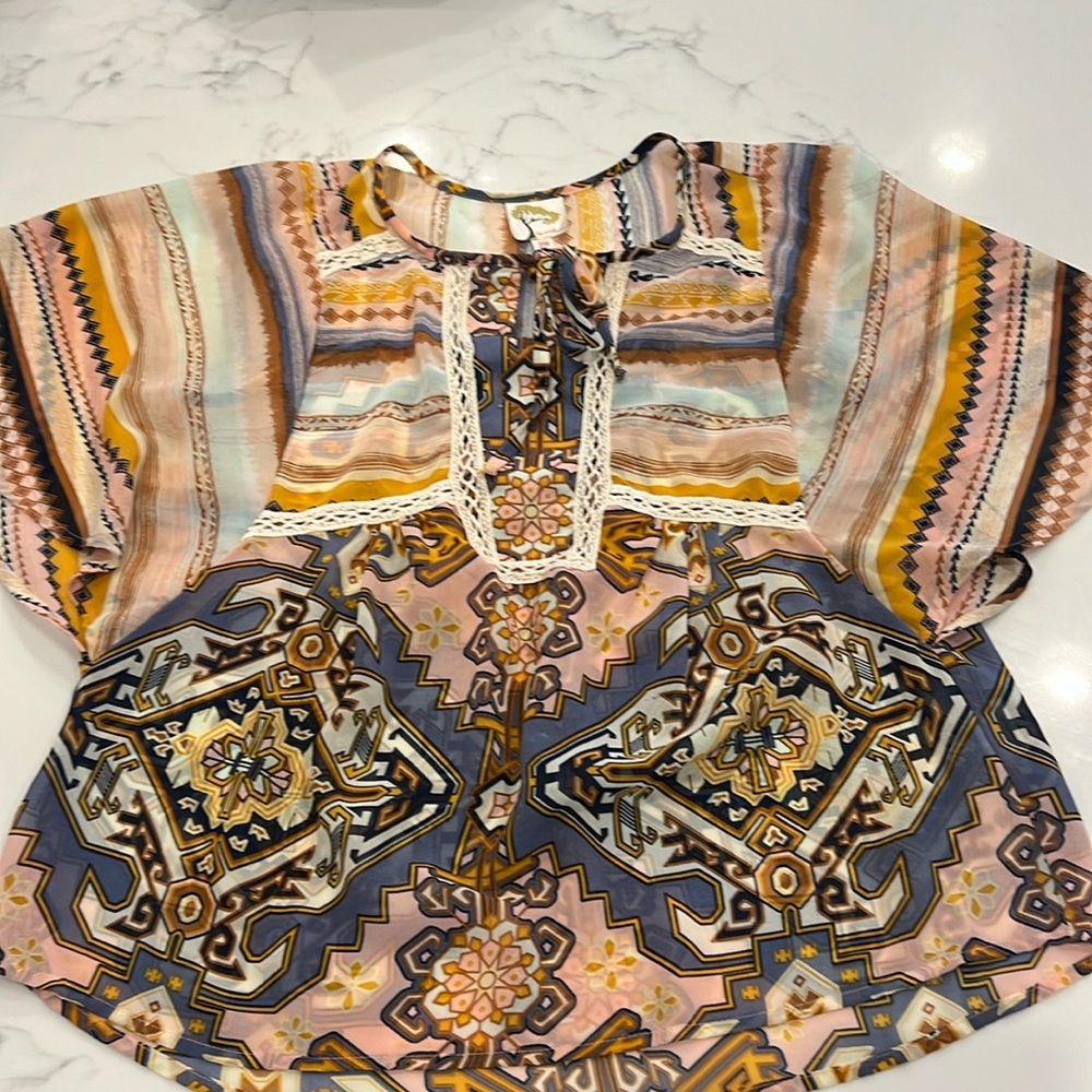 Anthropologie fig and flower boho tunic top. Petite S Like New
